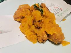 蛋黄鸡翅-绿茶餐厅