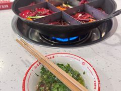 -厂花素芬九宫格火锅(银泰店)