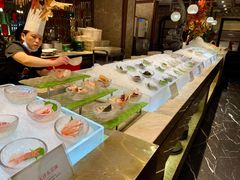 -半岛翡丽海鲜自助餐厅(观风亭店)