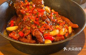 Garlic Spicy Chicken Feet