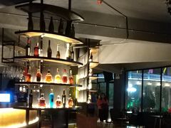 -弥庐酒吧KTV(庐山店)
