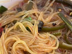 -杨铭宇黄焖鸡米饭(光谷APP广场店)