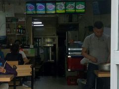 -明记汤揪片子炒面(红山市场特色美食街店)