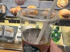 -星巴克臻选(郑州国贸360广场店)