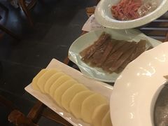 -好汉锅园林秘制老火锅 柴火霸王鸡(金沙店)