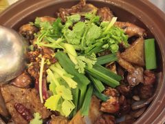 -胡须佬鸡煲四季火锅店(石厦西村直营店)