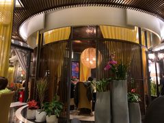 等位区-润园四季椰子鸡火锅(海上世界店)