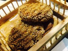手打秘制麻酱烧饼-南城十里潮汕鲜牛火锅·鲜虾生滚粥(融汇老商埠店)