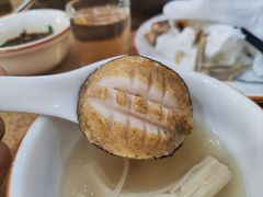 鲍鱼-濠轩阁特色生蚝火锅(水湾路店)