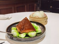 金牌扣肉-南麓·浙里(外滩店)