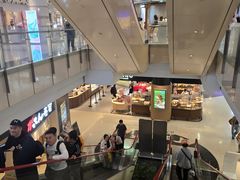 -上海来福士广场