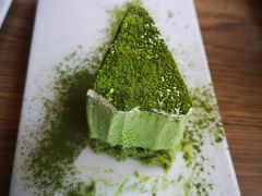 -必胜客(新中纬店)