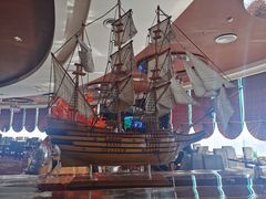 -荣誉国际酒店-云顶旋转餐厅