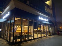 门面-瑞幸咖啡(杭州绿地中央店)