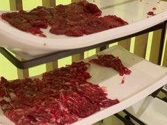 吊龙-左庭右院鲜牛肉火锅(浦江欢乐颂店)