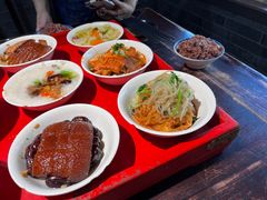 -蓝田九大碗民俗食府(蓝田店)
