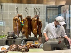 -潮界(LU·ONE凯德晶萃广场店)