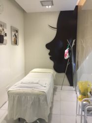 -MedSkinCare科技祛痘肌肤修护中心
