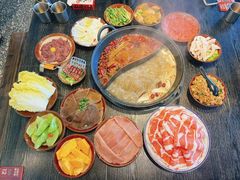 -冯校长老火锅(中联广场店)