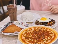 干免治牛肉饭-喜莲咖啡