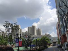 -上海市工商外国语学校