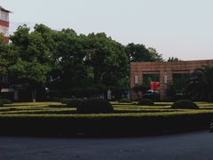 -上海外国语大学(虹口校区)