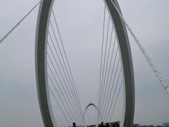 -南京眼步行桥
