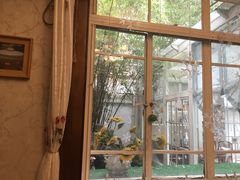 -燕庭·纯燕窝·甜品下午茶(南京西路店)