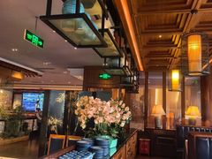 -八府香鸭·啫啫煲(华山路店)