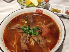 -老张牛肉面(大卫城店)