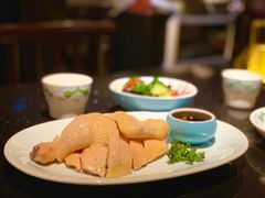 特色白切鸡-老头儿油爆虾·知味杭州(爱琴海购物中心)