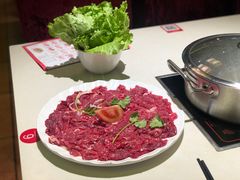 顶级鲜牛肉-潮泰牛肉火锅 · 创于1992年(车公庙店)