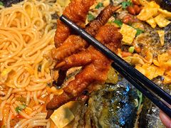 -在巷子里的烤肉店·螺蛳粉烤鱼·牛蛙(和美城店)