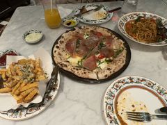 帕尔马火腿披萨-杭州君悦酒店·青莳