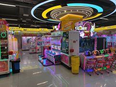 -爱玩嘉年华(龙湖曲江天街店)