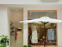-万达广场(武汉菱角湖店)