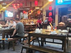 大堂-老灶房-四川土菜(铁牛广场店)