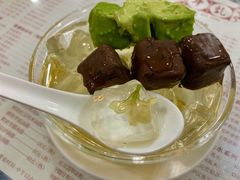茉莉花水晶冰粉-周大娘牛乳(旧寨古村总店)