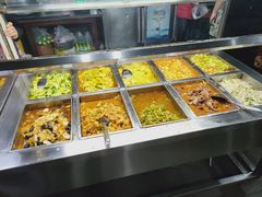自助取餐区-香里香自助快餐(全安广场店)
