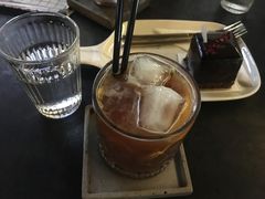 -UNI UNI(环亚凯瑟琳店)