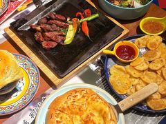 列巴干鲜蔬沙拉-米德维奇俄式西餐厅(西六道街店)