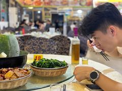 -红旗山庄(圭峰山店)