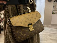 -LV路易威登(杭州万象城店)