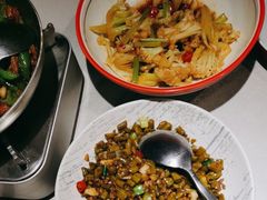 -湘西小馆(滨河路店)