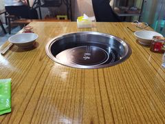 -毛毛老火锅(八年观音桥店)