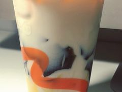 牛奶三兄弟-CoCo都可(东城国贸店)