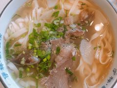 牛肉拉面加牛肉-伊祥·敦煌楼