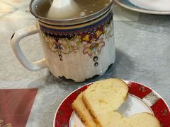 -汗腾格里·风味餐厅(新疆驻京办店)