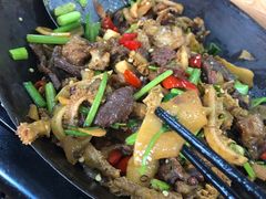 -牛八宝桂林米粉(八里庄店)