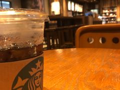 -星巴克(上海汇锦里店)